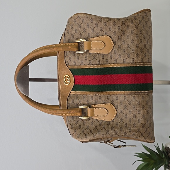 GUCCI - Vintage GG Supreme Boston Bag in Tan, PVC & Leather, with Sherry Line - Picture 3 of 16